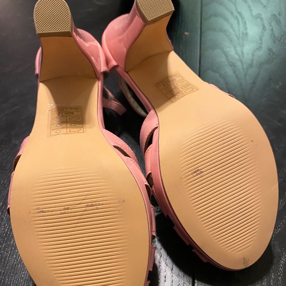 BAIT Pink patent heels -7.5 - Picture 4 of 5